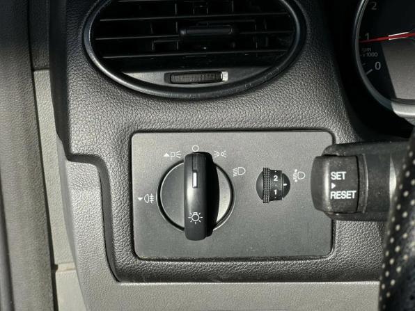 Ford Focus II Рестайлинг с пробегом 2009 года, цена 395 000 рублей, 217110 км, седан, Автокод Объявления