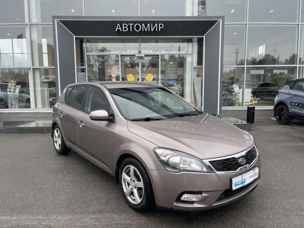 Kia Ceed I Рестайлинг с пробегом 2010 года, цена 799 500 рублей, 70246 км, хэтчбек, Автокод Объявления