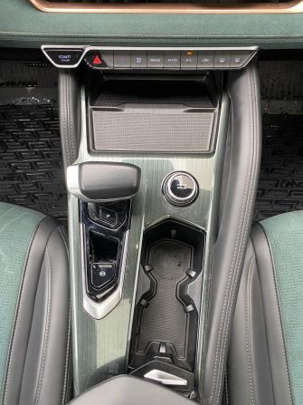 Geely Monjaro I с пробегом 2024 года, цена 3 400 000 рублей, 28465 км, внедорожник, Автокод Объявления