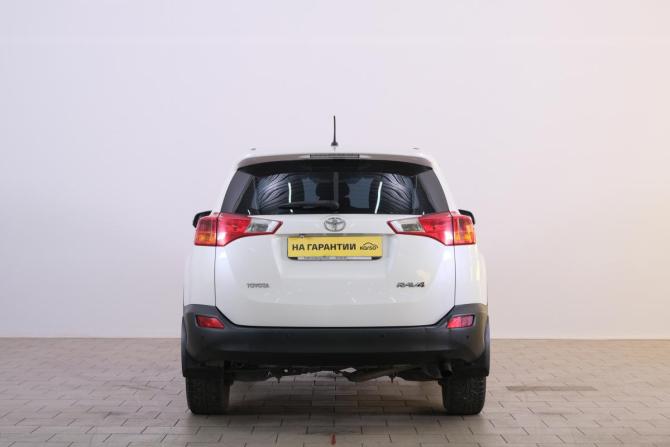 Toyota RAV4 IV (XA40) с пробегом 2013 года, цена 2 249 000 рублей, 118500 км, внедорожник, Автокод Объявления