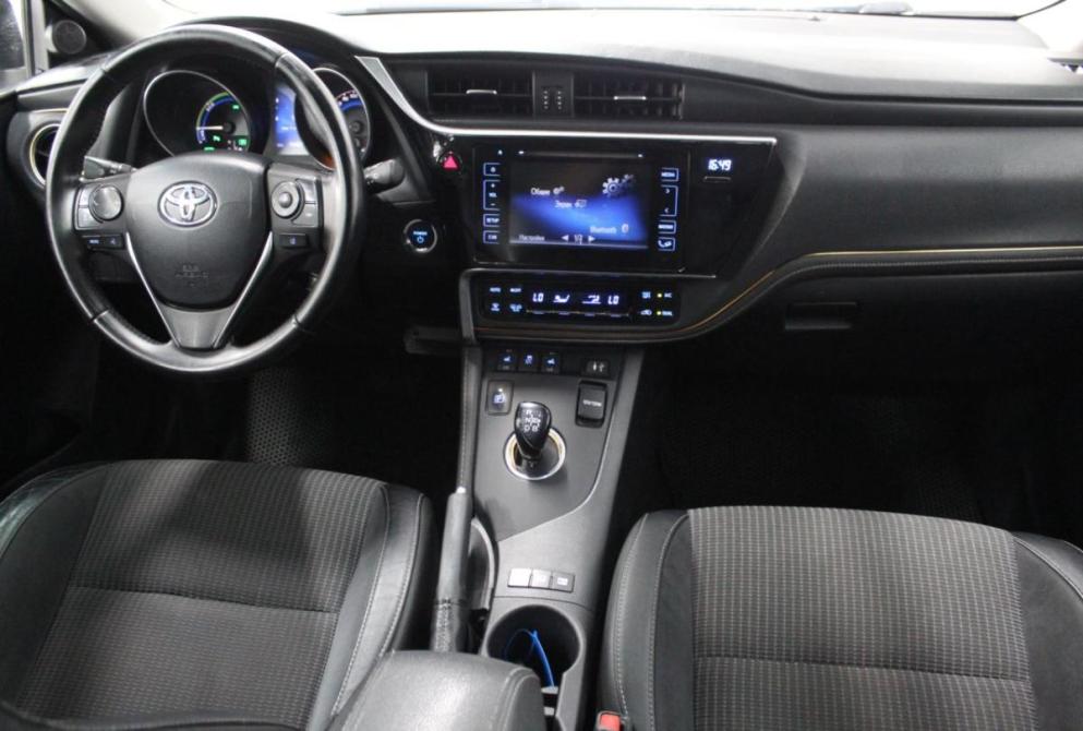 Toyota Auris II Рестайлинг Астрахань  - изображение 16