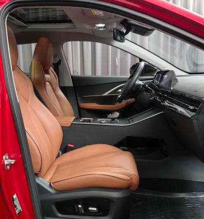 Omoda C5 I с пробегом 2024 года, цена 1 990 000 рублей, 15698 км, внедорожник, Автокод Объявления