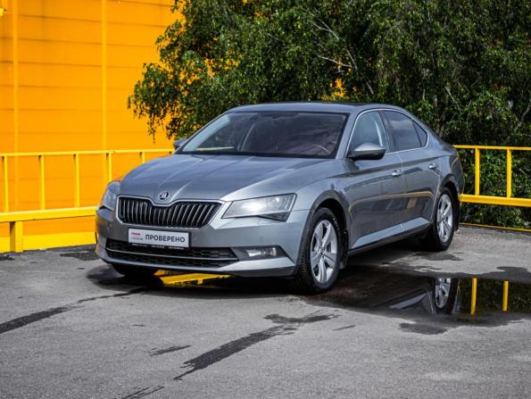 Skoda Superb III с пробегом 2017 года, цена 1 678 000 рублей, 175935 км, лифтбек, Автокод Объявления