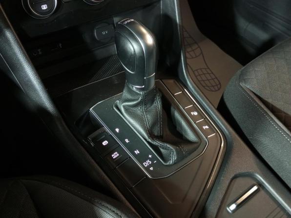 Volkswagen Tiguan II с пробегом 2017 года, цена 2 210 000 рублей, 136639 км, внедорожник, Автокод Объявления