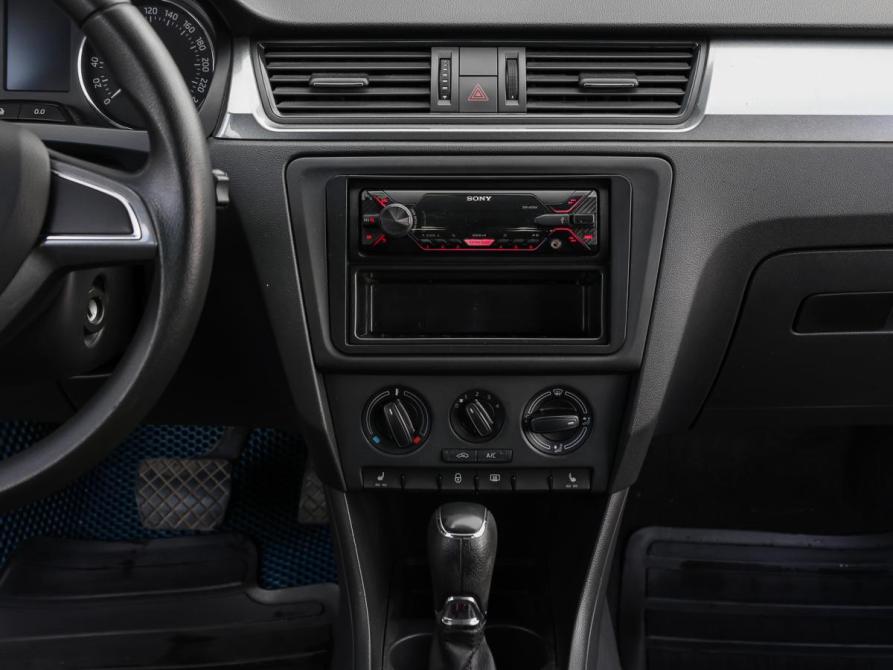 Skoda Rapid I Москва  - изображение 14