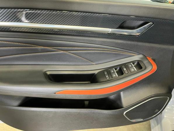 Omoda S5 GT с пробегом 2023 года, цена 1 850 000 рублей, 5170 км, седан, Автокод Объявления