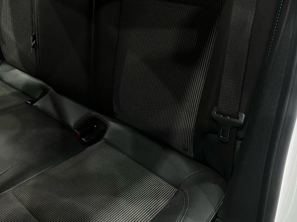 Opel Astra J с пробегом 2011 года, цена 580 000 рублей, 235350 км, хэтчбек, Автокод Объявления