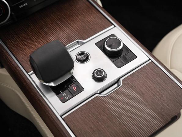 Land Rover Range Rover V с пробегом 2023 года, цена 17 800 000 рублей, 42534 км, внедорожник, Автокод Объявления