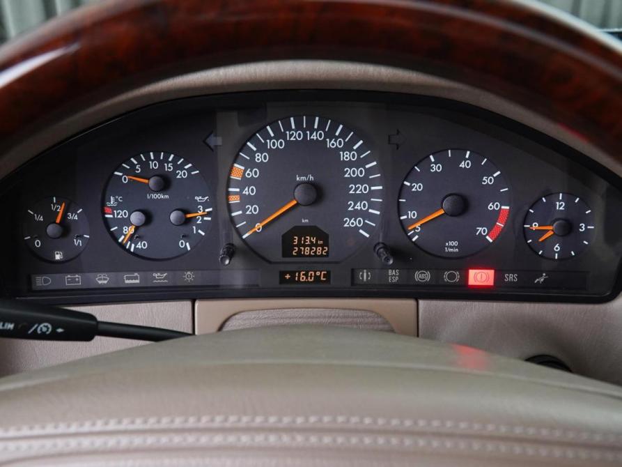 Mercedes-Benz S-Класс III (W140) Рестайлинг Москва  - изображение 19