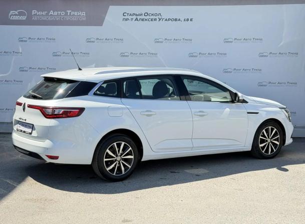 Renault Megane IV с пробегом 2018 года, цена 1 350 000 рублей, 188000 км, универсал, Автокод Объявления