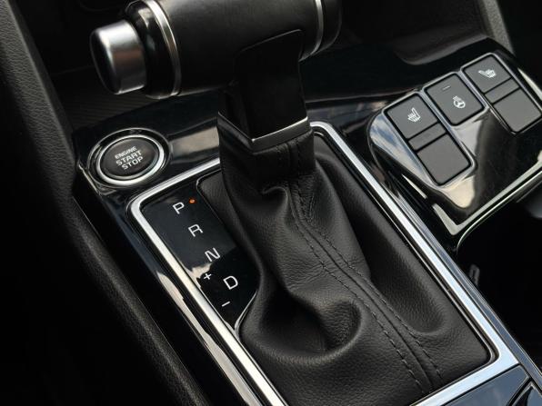 Kia Sportage V с пробегом 2022 года, цена 3 330 000 рублей, 56850 км, внедорожник, Автокод Объявления