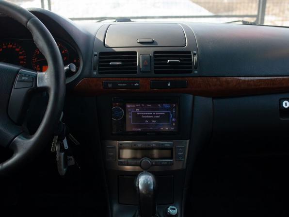 Toyota Avensis II Рестайлинг с пробегом 2008 года, цена 620 000 рублей, 245668 км, седан, Автокод Объявления