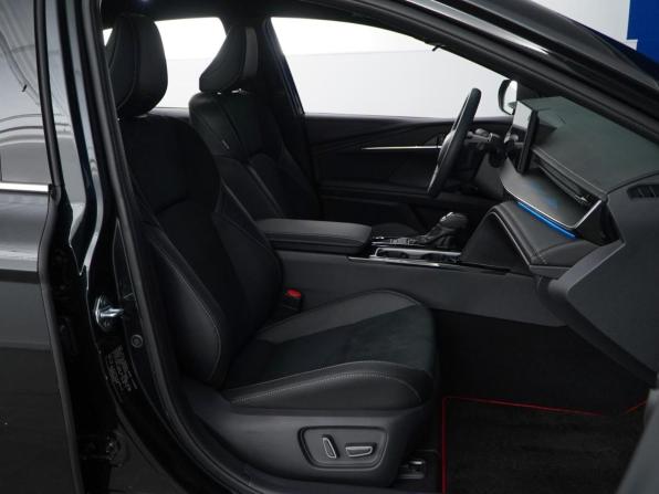 Toyota Camry IX (XV80) China Market с пробегом 2026 года, цена 4 247 077 рублей, 38 км, седан, Автокод Объявления