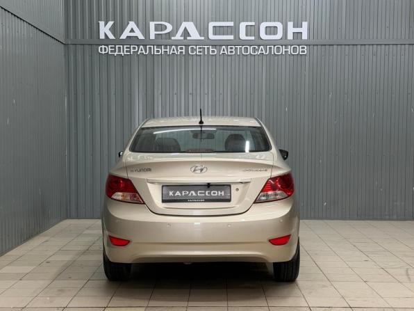 Hyundai Solaris I с пробегом 2011 года, цена 820 000 рублей, 133202 км, седан, Автокод Объявления