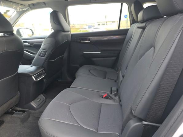 Toyota Highlander IV (XU70) с пробегом 2026 года, цена 5 399 000 рублей, 10 км, внедорожник, Автокод Объявления