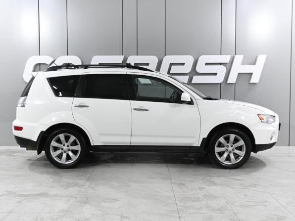 Mitsubishi Outlander II Рестайлинг с пробегом 2012 года, цена 1 089 000 рублей, 292551 км, внедорожник, Автокод Объявления