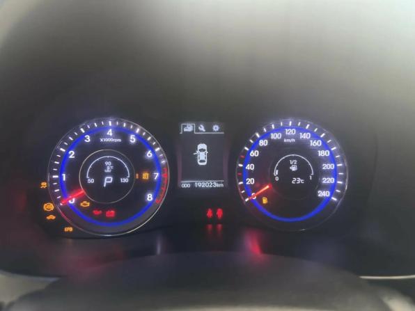 Hyundai i40 I Рестайлинг с пробегом 2015 года, цена 1 248 000 рублей, 192000 км, седан, Автокод Объявления