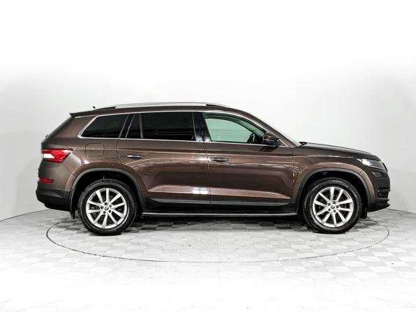 Skoda Kodiaq I с пробегом 2019 года, цена 2 250 000 рублей, 185640 км, внедорожник, Автокод Объявления