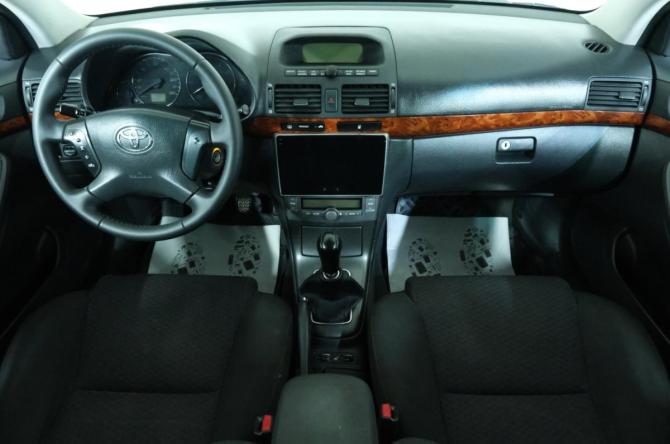 Toyota Avensis II с пробегом 2006 года, цена 699 000 рублей, 420000 км, седан, Автокод Объявления