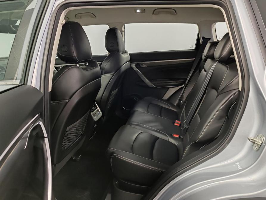 Geely Atlas Pro Москва  - изображение 15