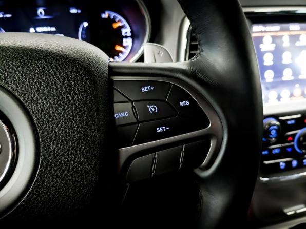 Jeep Grand Cherokee IV (WK2) Рестайлинг с пробегом 2018 года, цена 2 940 000 рублей, 141694 км, внедорожник, Автокод Объявления