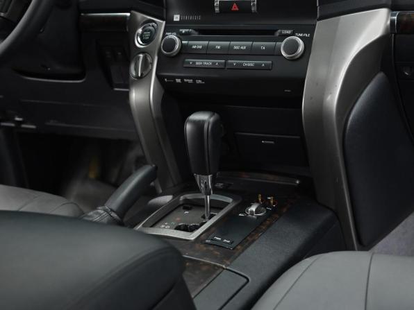 Toyota Land Cruiser 200 Series с пробегом 2010 года, цена 2 549 000 рублей, 204000 км, внедорожник, Автокод Объявления