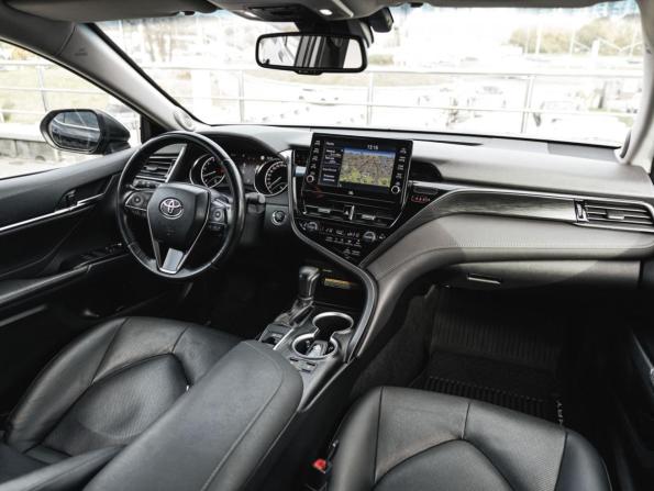 Toyota Camry VIII (XV70) Рестайлинг с пробегом 2021 года, цена 3 498 000 рублей, 92030 км, седан, Автокод Объявления