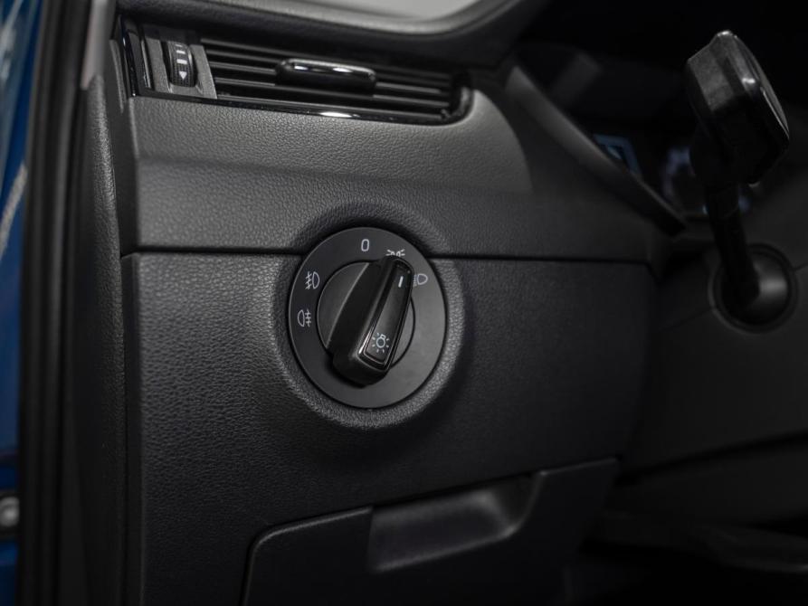 Skoda Octavia III (A7) Рестайлинг Москва  - изображение 18