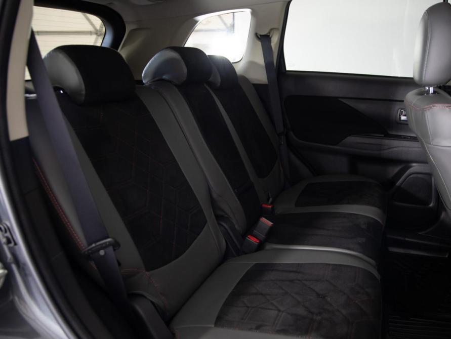 Mitsubishi Outlander III Рестайлинг 3 Санкт-Петербург  - изображение 23