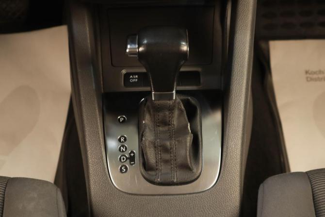 Volkswagen Golf V с пробегом 2008 года, цена 719 000 рублей, 135000 км, хэтчбек, Автокод Объявления