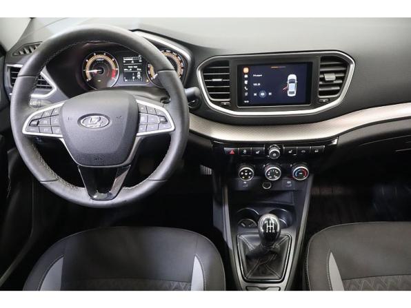 Lada (ВАЗ) Vesta I Рестайлинг (NG) с пробегом 2025 года, цена 1 358 600 рублей, 3789 км, седан, Автокод Объявления