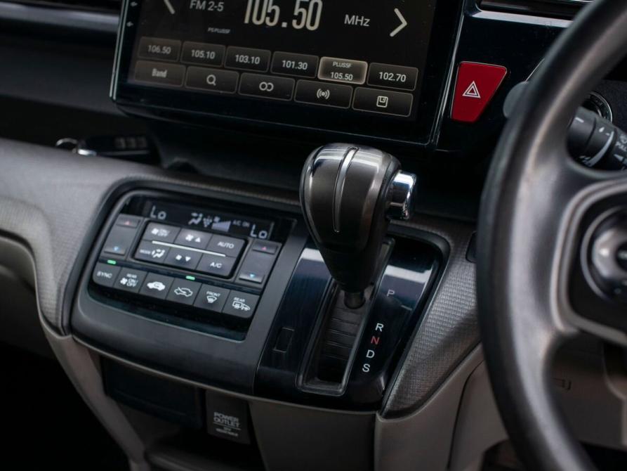 Honda Stepwgn V Курган  - изображение 18