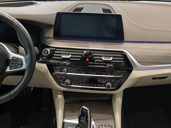 BMW 5 серии VII (G30/G31/G38) с пробегом 2018 года, цена 4 099 000 рублей, 126380 км, седан, Автокод Объявления