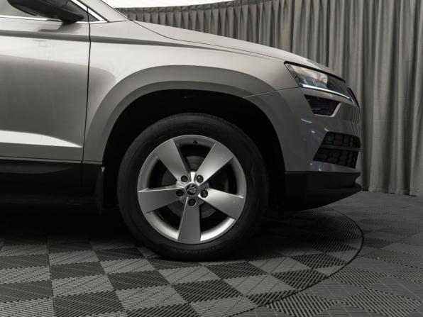 Skoda Karoq I с пробегом 2020 года, цена 2 480 000 рублей, 81803 км, внедорожник, Автокод Объявления