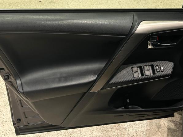 Toyota RAV4 IV (XA40) с пробегом 2014 года, цена 1 349 000 рублей, 313864 км, внедорожник, Автокод Объявления