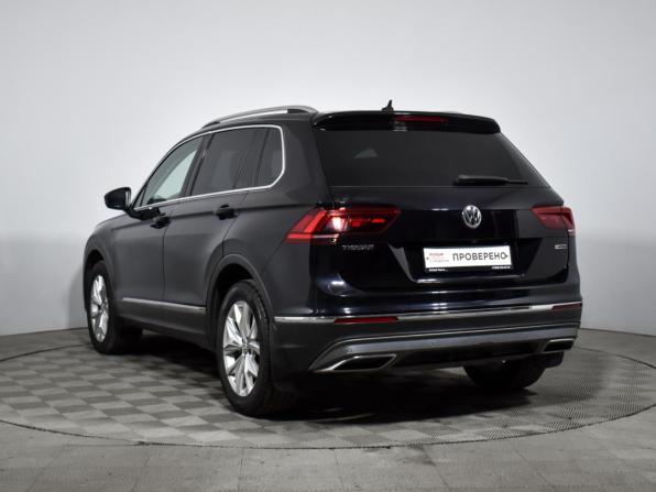 Volkswagen Tiguan II с пробегом 2018 года, цена 2 810 000 рублей, 130587 км, внедорожник, Автокод Объявления