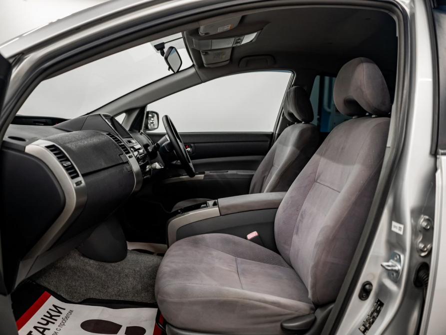 Toyota Prius II Рестайлинг (XW20) Красноярск  - изображение 7