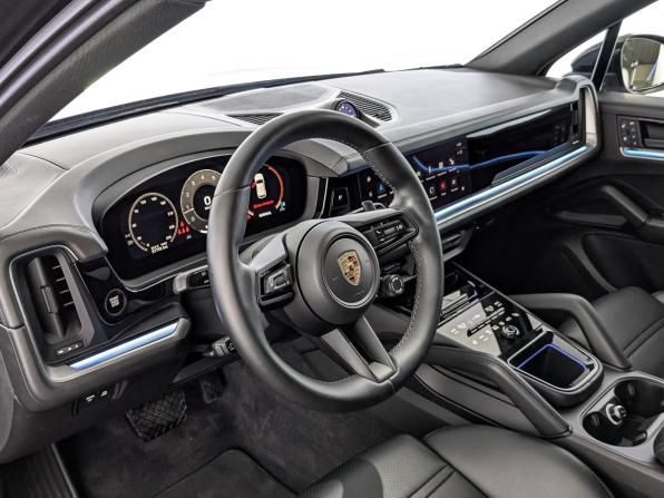 Porsche Cayenne III Рестайлинг с пробегом 2024 года, цена 12 990 000 рублей, 51790 км, внедорожник, Автокод Объявления