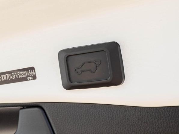 Toyota RAV4 V (XA50) с пробегом 2020 года, цена 3 095 000 рублей, 101771 км, внедорожник, Автокод Объявления