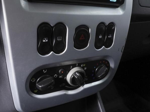 Renault Sandero I с пробегом 2011 года, цена 639 000 рублей, 200155 км, хэтчбек, Автокод Объявления