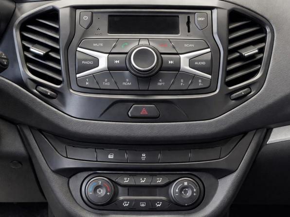 Lada (ВАЗ) Vesta I с пробегом 2018 года, цена 947 000 рублей, 94283 км, универсал, Автокод Объявления