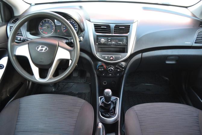 Hyundai Solaris I Рестайлинг с пробегом 2015 года, цена 680 000 рублей, 189698 км, седан, Автокод Объявления