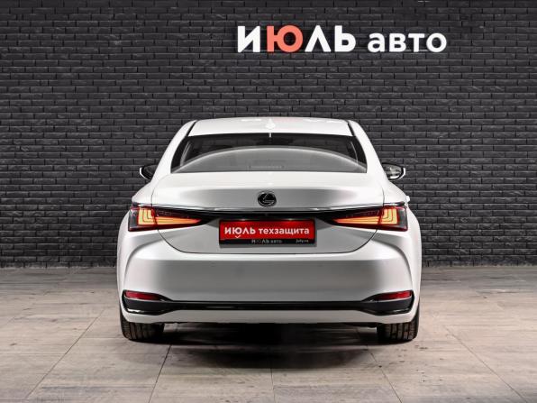 Lexus ES VII с пробегом 2019 года, цена 3 550 000 рублей, 82886 км, седан, Автокод Объявления