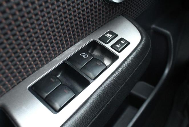 Nissan Tiida I Рестайлинг с пробегом 2010 года, цена 760 000 рублей, 168027 км, седан, Автокод Объявления