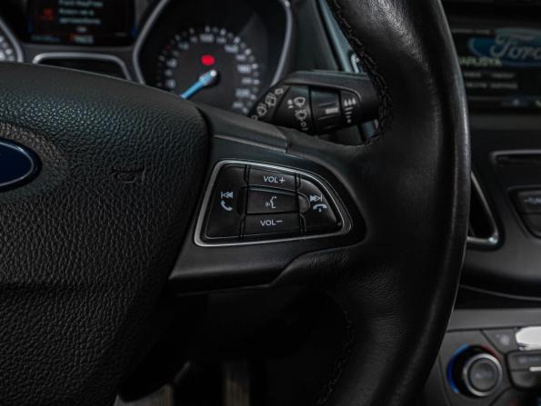 Ford Focus III Рестайлинг с пробегом 2016 года, цена 1 085 000 рублей, 206585 км, хэтчбек, Автокод Объявления