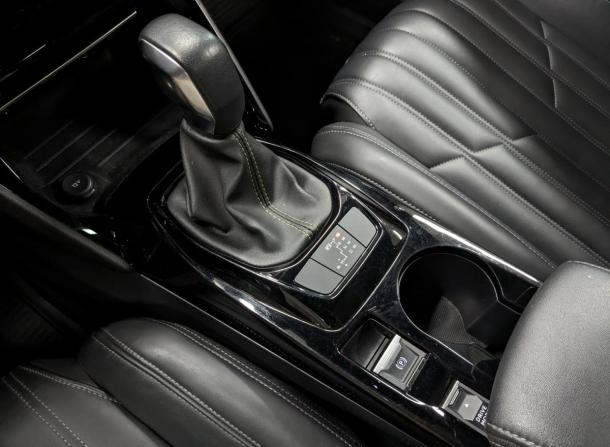 Peugeot 2008 II с пробегом 2020 года, цена 1 750 000 рублей, 78347 км, внедорожник, Автокод Объявления