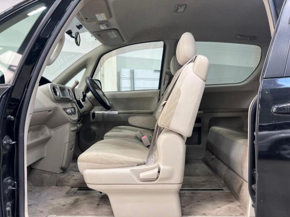 Toyota Porte I с пробегом 2011 года, цена 850 000 рублей, 64575 км, минивэн, Автокод Объявления
