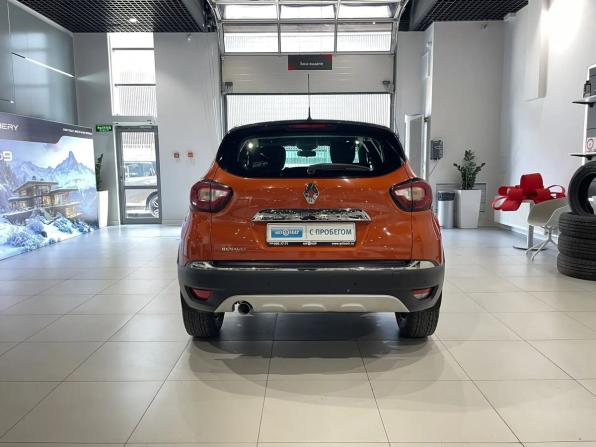 Renault Kaptur I с пробегом 2018 года, цена 1 362 000 рублей, 107245 км, внедорожник, Автокод Объявления