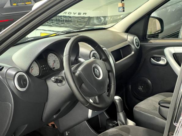 Renault Logan I Рестайлинг с пробегом 2012 года, цена 620 000 рублей, 198800 км, седан, Автокод Объявления