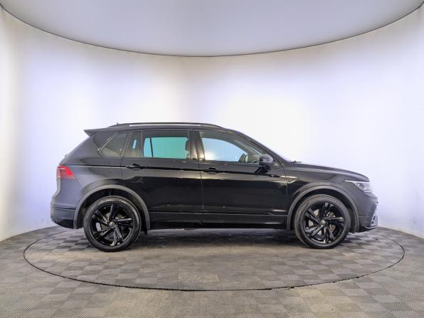 Volkswagen Tiguan II Рестайлинг с пробегом 2021 года, цена 3 500 000 рублей, 134600 км, внедорожник, Автокод Объявления